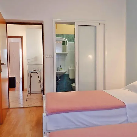 In Jasenice 35579 Apartmán Rovanjska