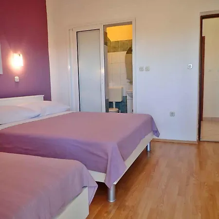 In Jasenice 35579 Apartmán Rovanjska